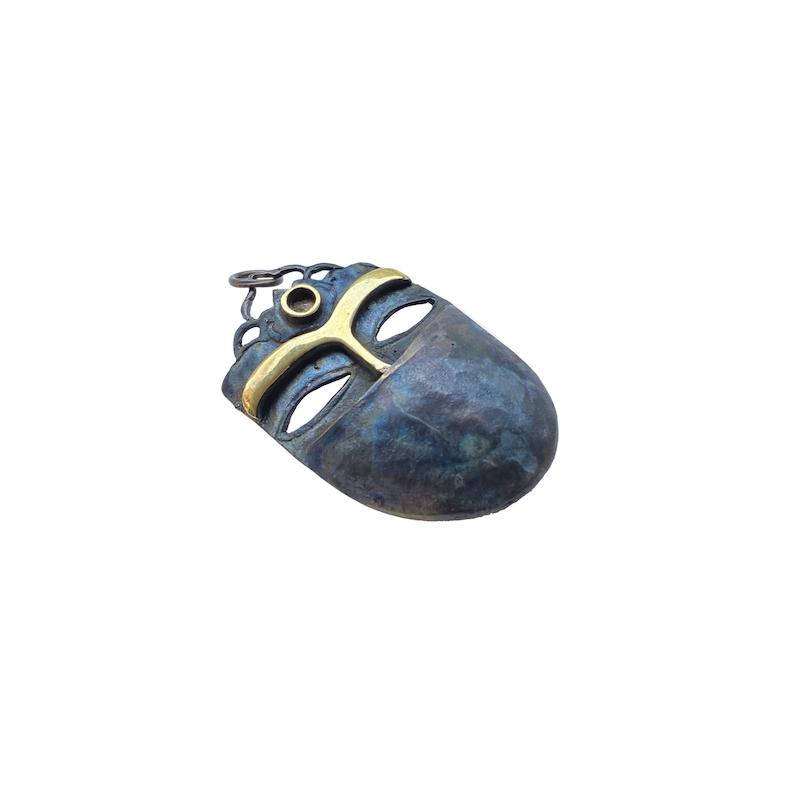 آویز گردن
