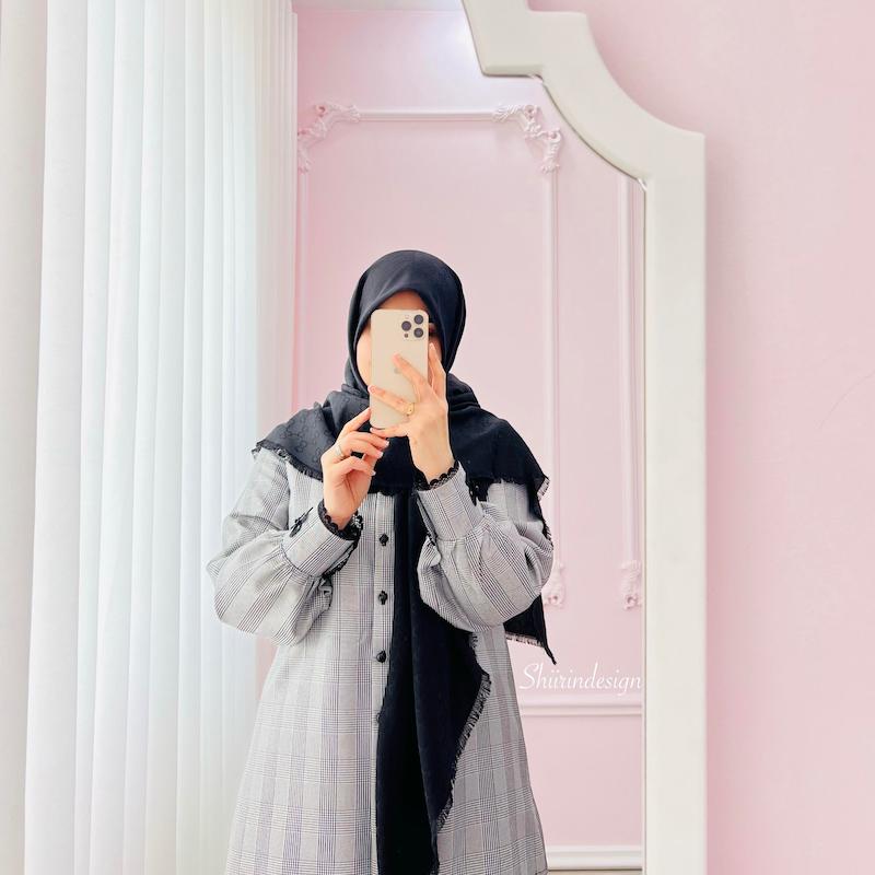 شومیز طوسی چهارخونه
