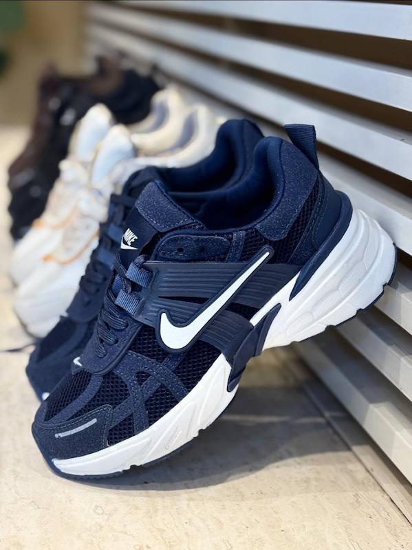 کتونی نایک مدل V2K Run رنگ سورمه‌ای 