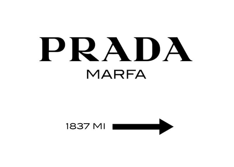 تابلو Prada در دکوراسیون مدرن