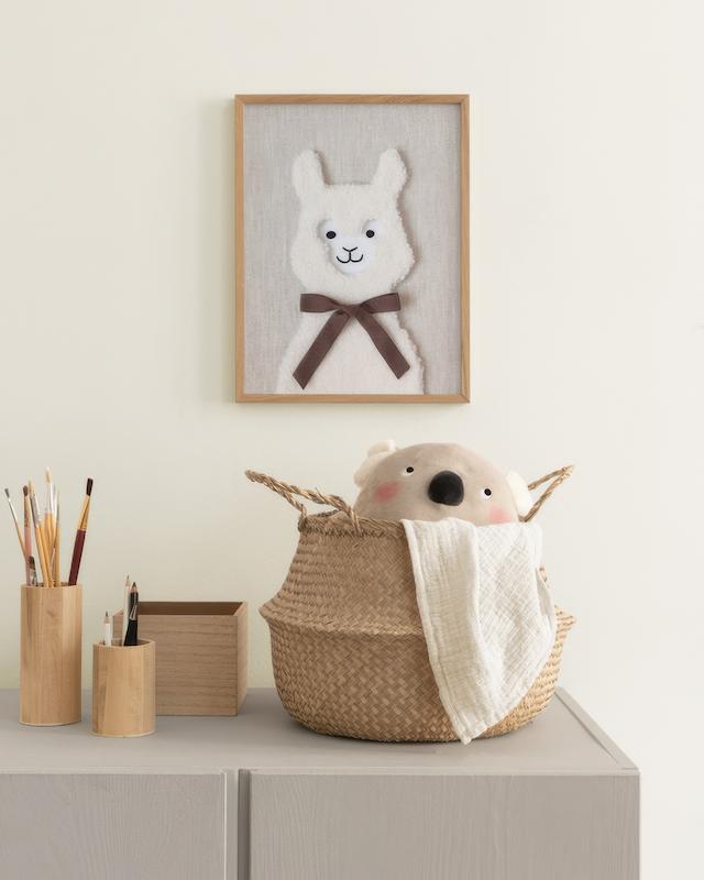 تابلو Furry Llama