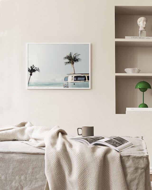 تابلو Surfers Van Blue