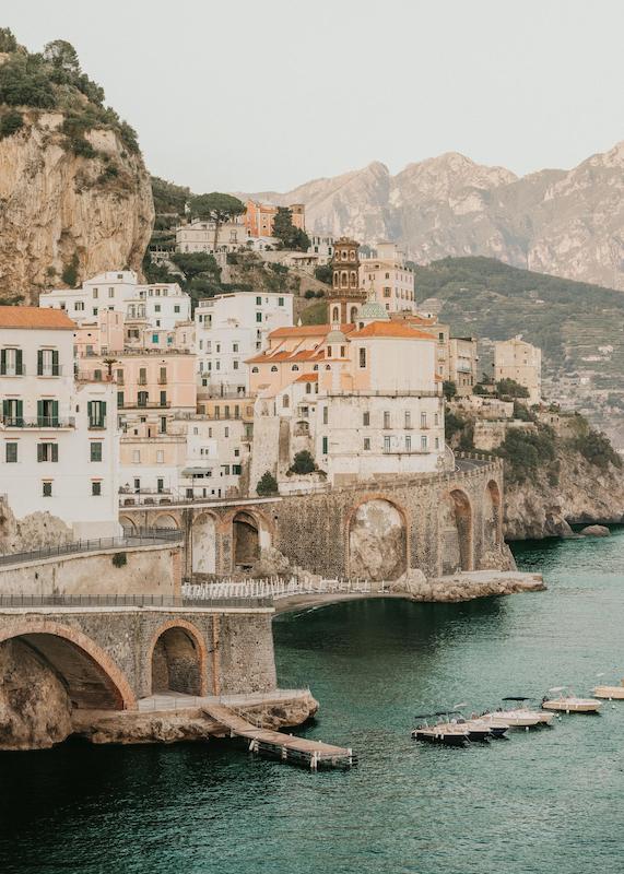 تابلو Bella Amalfi در دکوراسیون مدرن