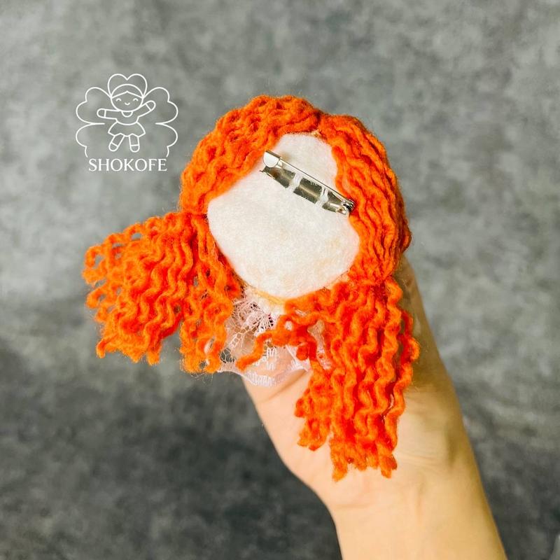 سنجاق سینه عروسکی کد۱۰۵