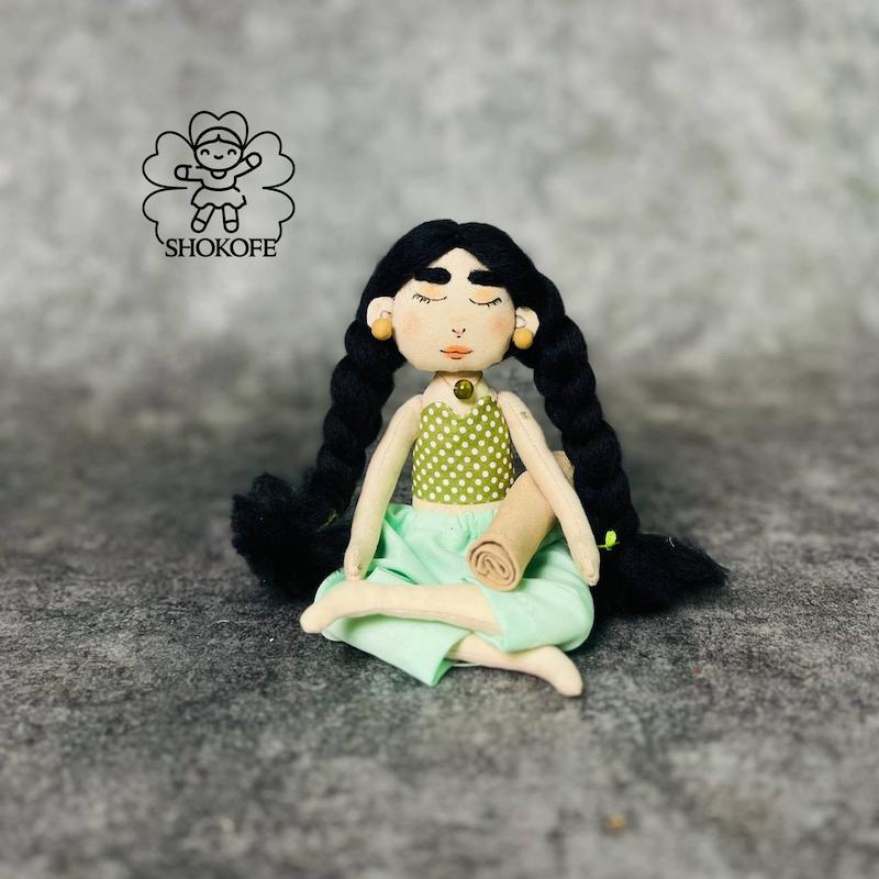 عروسک یوگا کوچک کد ۵۵