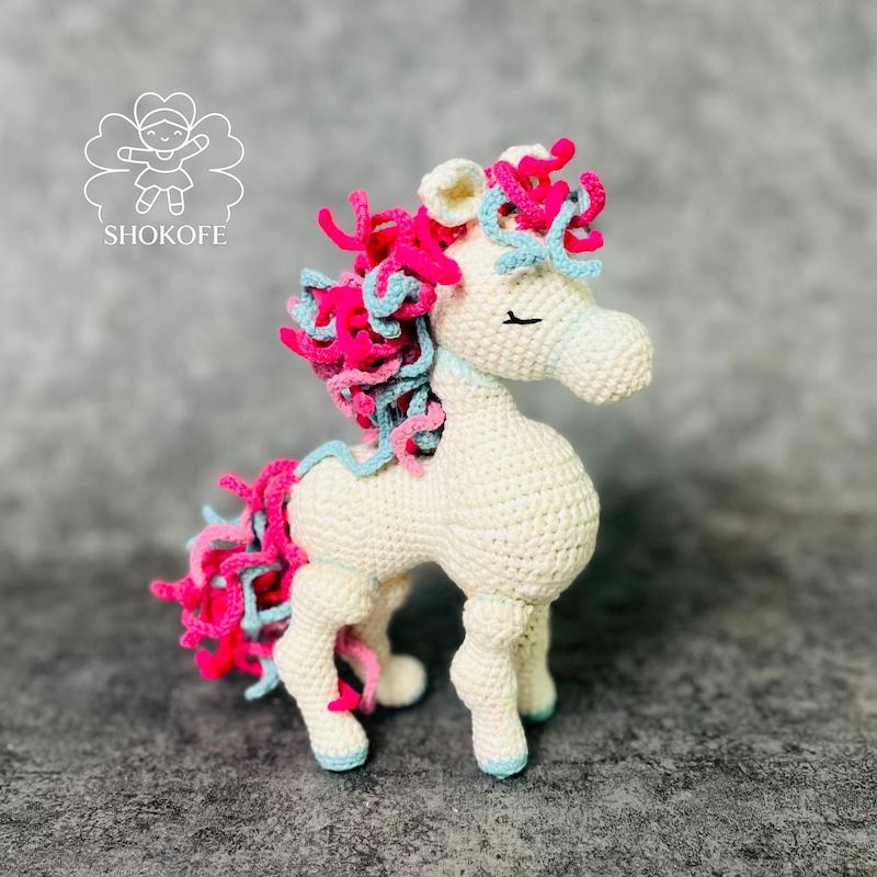 عروسک بافت اسب تک شاخ کد۱۱۱