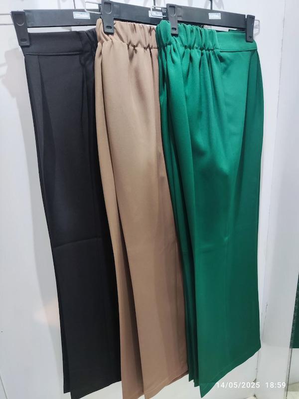 شلوار کمر کش دار