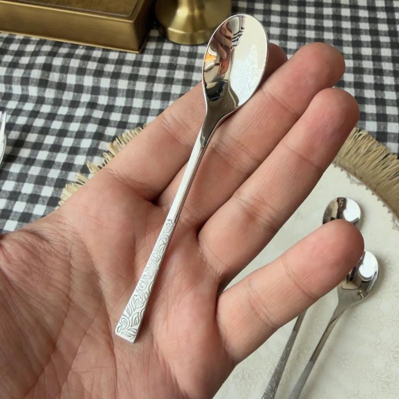 سرویس قاشق چنگال 30 نفره ورسا