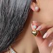 گوشواره قلبی مرواریدی زارا-4