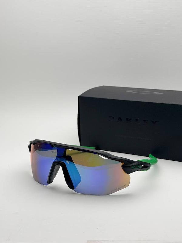 عینک Oakley radar EV کد ۱۶۴۳