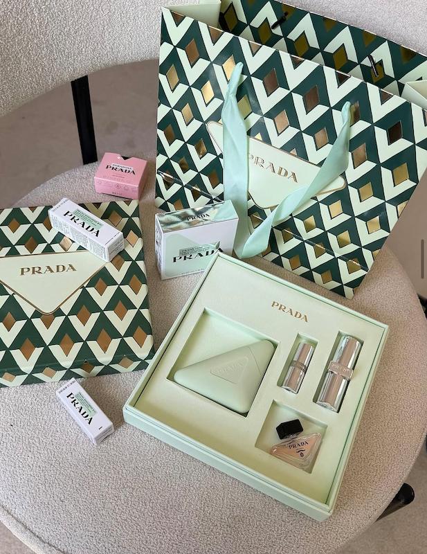 باکس PRADA💚✨