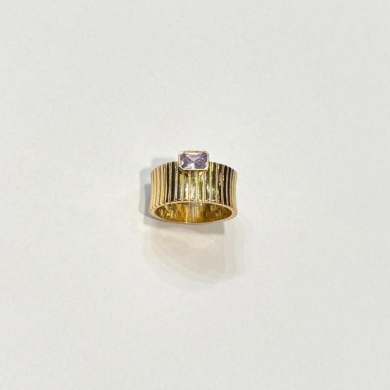 انگشتر طلا 18 عیار زنانه گالری زرنوش مدل انگشتر طرح مصري با كسر سنگ صورتي  کد ZGR001662