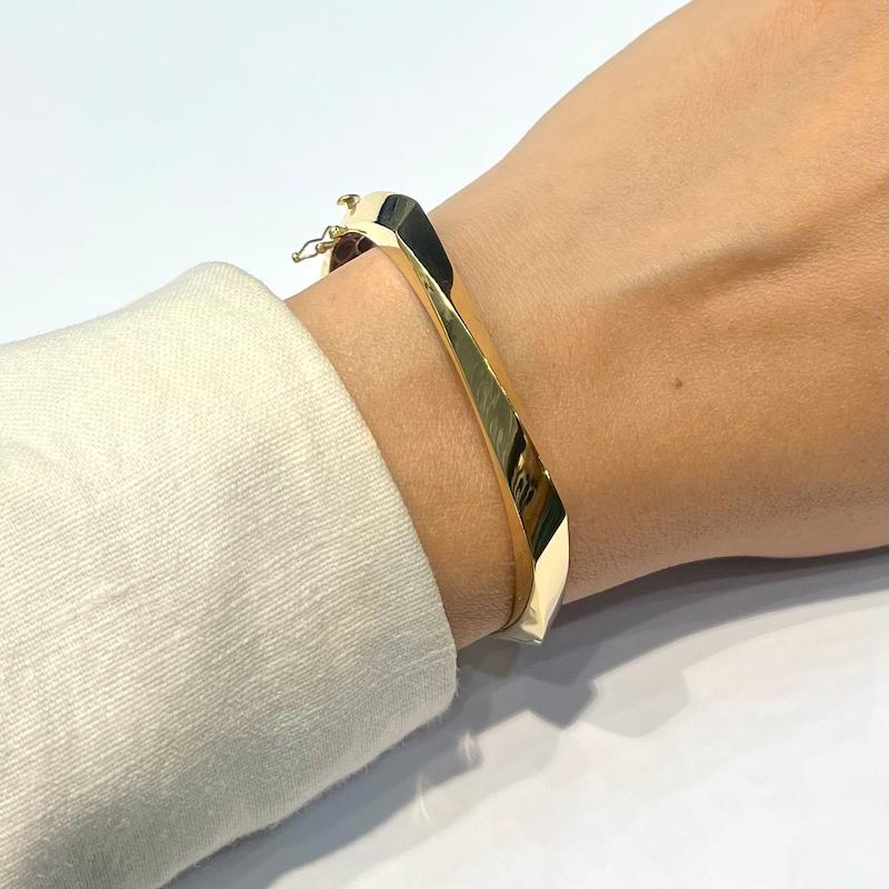 دستبند طلا 18 عیار زنانه گالری زرنوش مدل دستبند بنگل آینه ای اپل کد ZGD002531