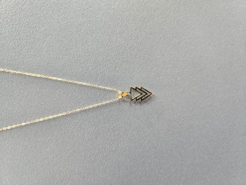 گردنبند طلا 18 عیار زنانه پریدخت گالری مدل مثلث کد PAN001505