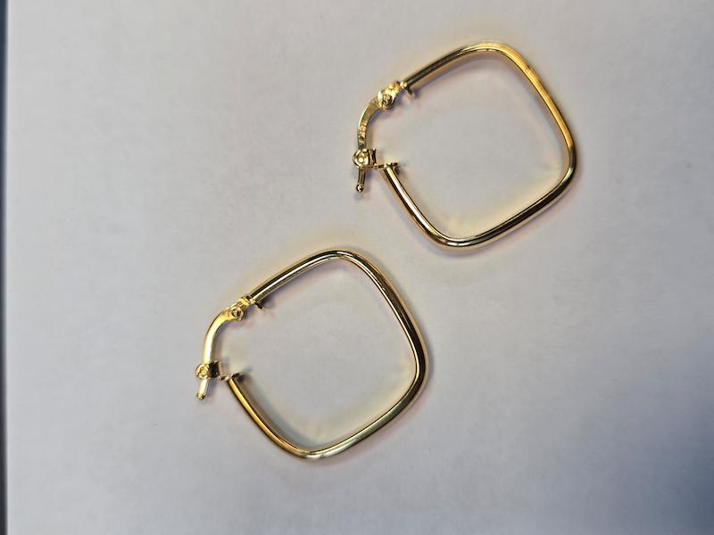 گوشواره طلا 18 عیار زنانه پریدخت گالری مدل مربع کد PAE001586