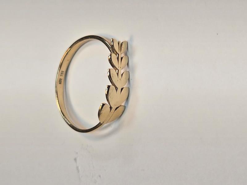 انگشتر طلا 18 عیار زنانه پریدخت گالری مدل خوشه کد PAR001776