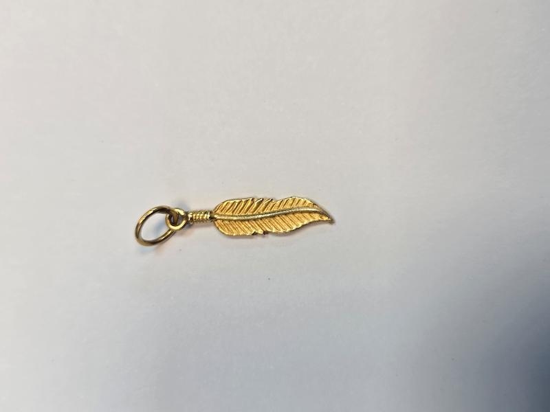 آویز طلا 18 عیار زنانه پریدخت گالری مدل پر کد PAA002497