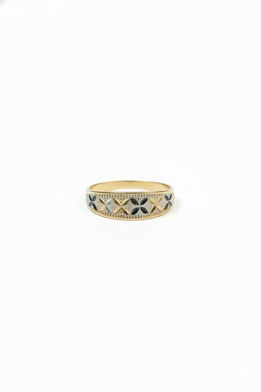 انگشتر طلا 18 عیار زنانه طلاجات زحمتکش  مدل A.Z m203 کد ZKR004155