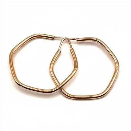 گوشواره طلا 18 عیار زنانه طلای آماندا مدل پنج ضلعی کد AME001510