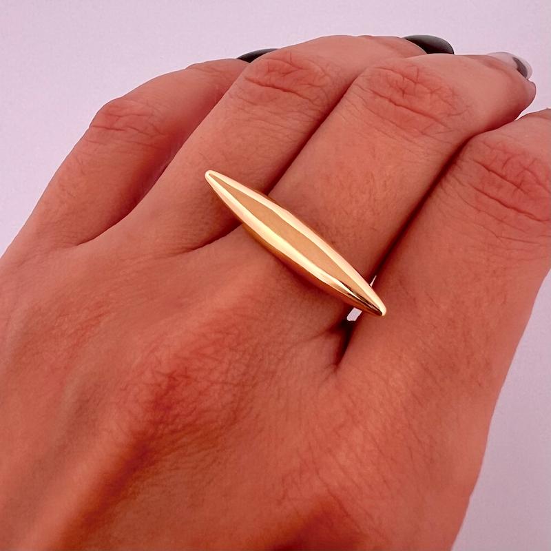 انگشتر طلا ۱۸ عیار انگشتر بيضي كشيده گالری زرنوش