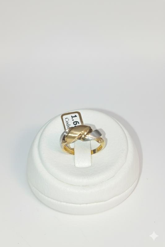 انگشتر طلا ۱۸ عیار اوا گالری طلاجات زحمتکش