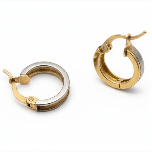 گوشواره طلا ۱۸ عیار حلقه ای تاس گالری