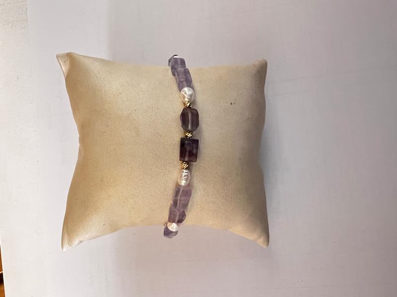 دستبند طلا ۱۸ عیار سنگی کیانیت تاس گالری