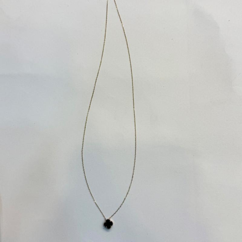 گردنبند طلا ۱۸ عیار ونکلیف مشکی گالری الیاگلد