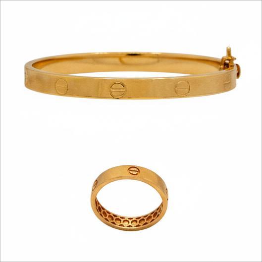 بنگل طلا ۱۸ عیار کارتیر گالری جواهری بیابانی