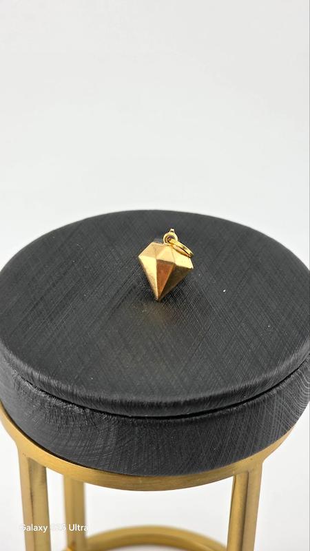 آویز زنانه طلا ۱۸ عیار پلاک الماس گالری کیا