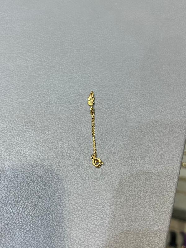 آویز ساعت زنانه طلا ۱۸ عیار برگ گالری زرنوش