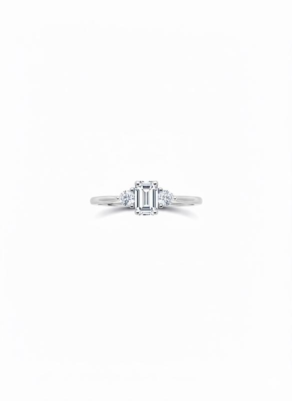 انگشتر زنانه طلا ۱۸ عیار انگشتر مینیمال نگین دار ۸طلایی