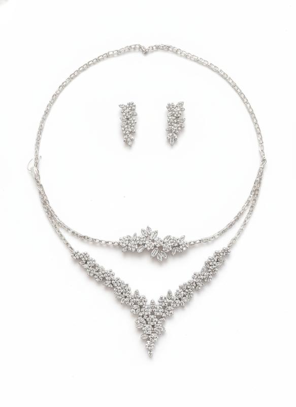 سرویس زنانه طلا ۱۸ عیار سرویس عروس کد ۲۸۱ گالری طلا و جواهر دیما