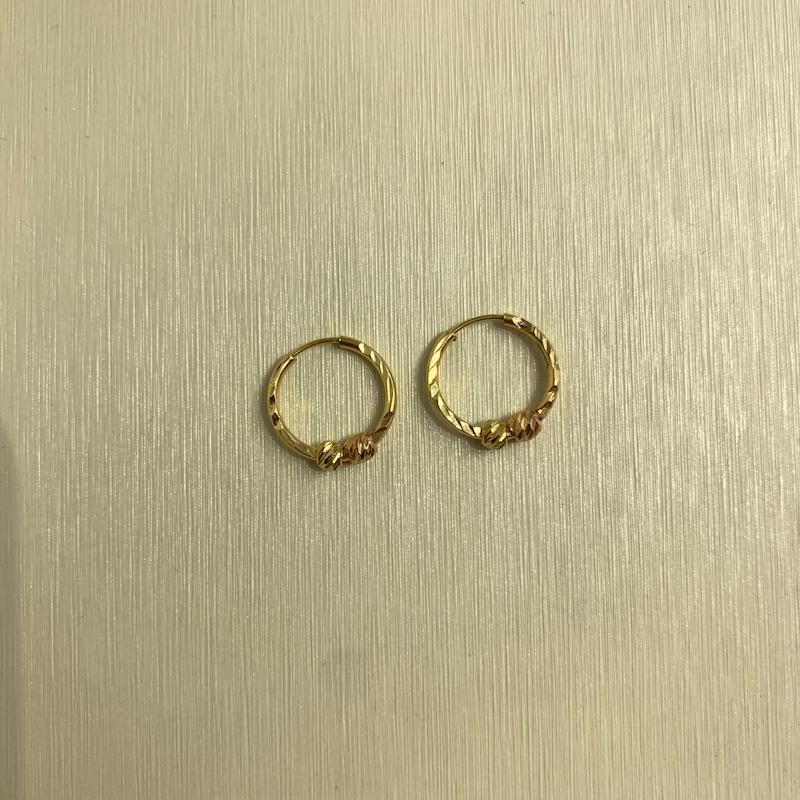 گوشواره طلا ۱۸ عیار سوزنی گرد گالری جواهری مهربان