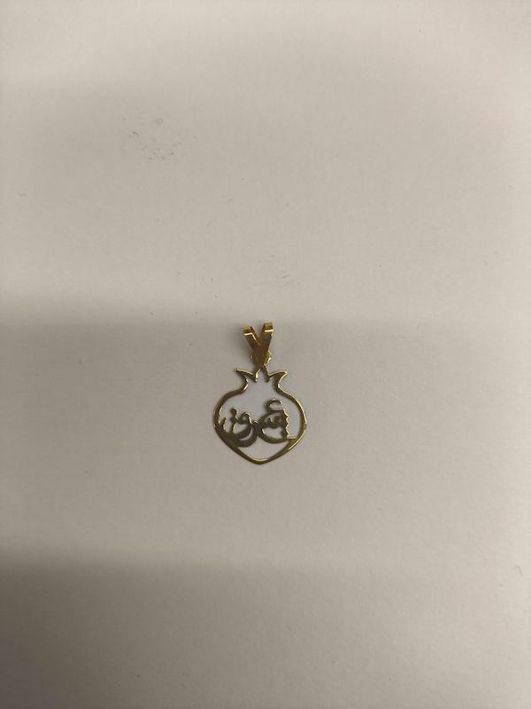 آویز زنانه طلا ۱۸ عیار مدال انار با طرح عشق گالری طلای فر