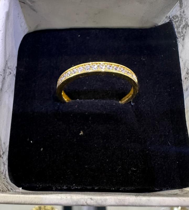 انگشتر زنانه طلا ۱۸ عیار رینگ گالری حاج رضا ذراتی