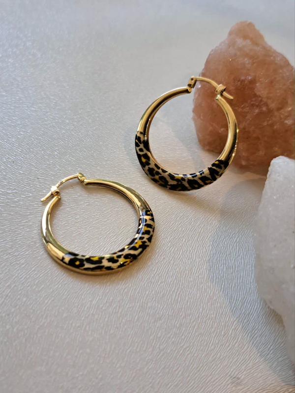 گوشواره زنانه طلا ۱۸ عیار آینه‌ای طرح پلنگ گالری انارکی