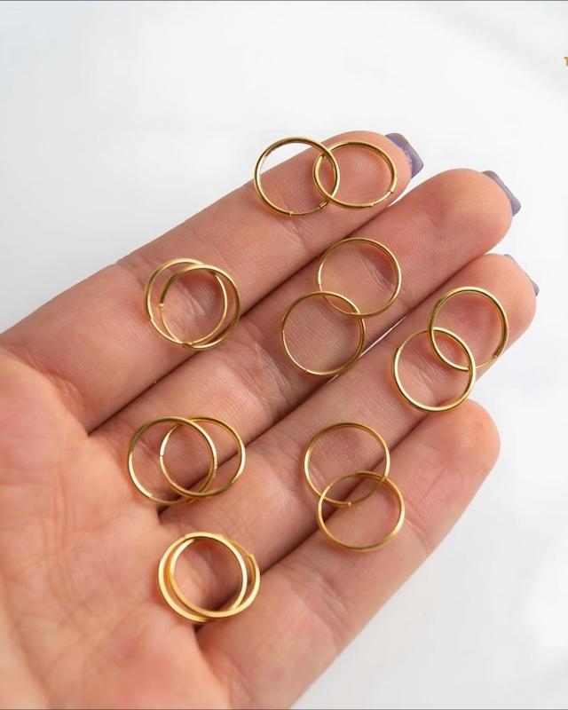 گوشواره زنانه طلا ۱۸ عیار گوشواره حلقه کوچک گالری کاژه گلد