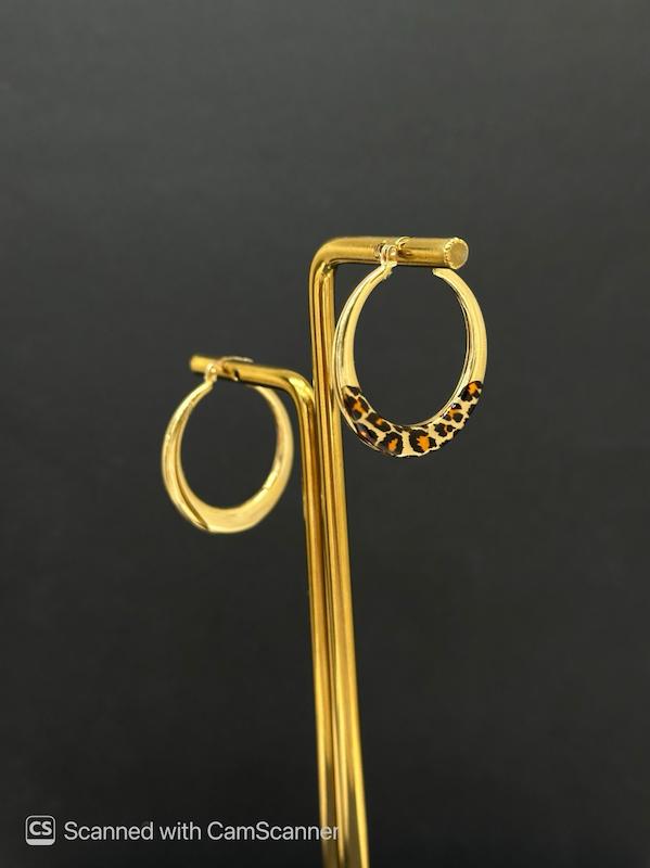 گوشواره زنانه طلا ۱۸ عیار گوشواره حلقه ای پلنگی جواهری امیری