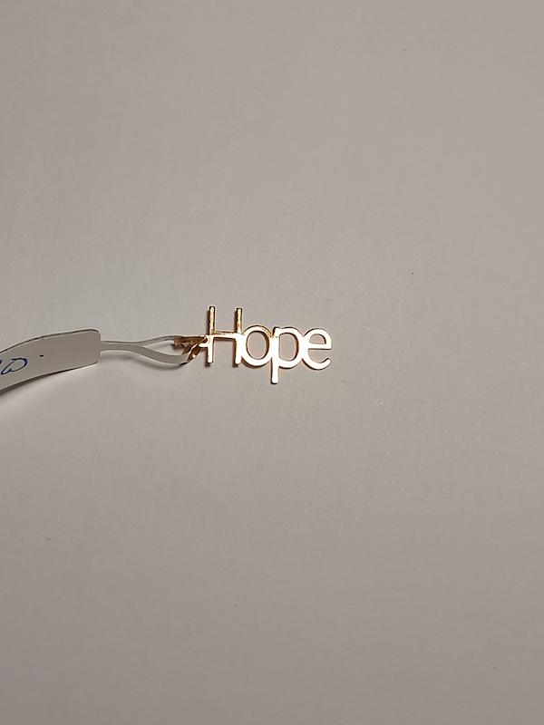آویز زنانه طلا ۱۸ عیار آویز طلای ۱۸عیار زنانه مدل HOPE زرکیاوان
