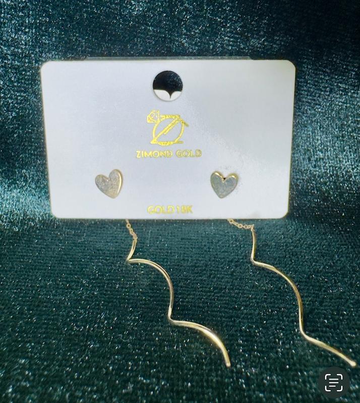 گوشواره زنانه طلا ۱۸ عیار گوشواره آویز کرلی طرح قلب گالری طلای آنوشا