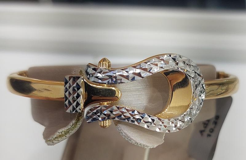 بنگل زنانه طلا ۱۸ عیار بنگل امگا درساژ