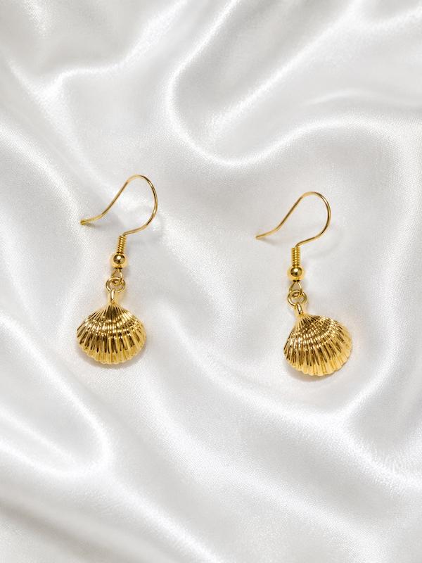 گوشواره زنانه طلا ۱۸ عیار گوشواره mr gold گالری فرح بخش