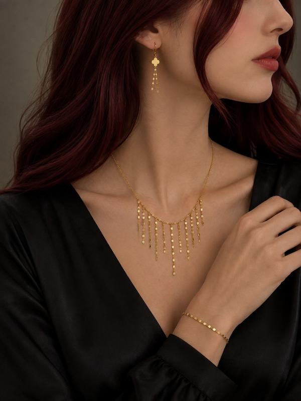 سرویس زنانه طلا ۱۸ عیار سرویس شرابه ای ونکلیف طلای کالین