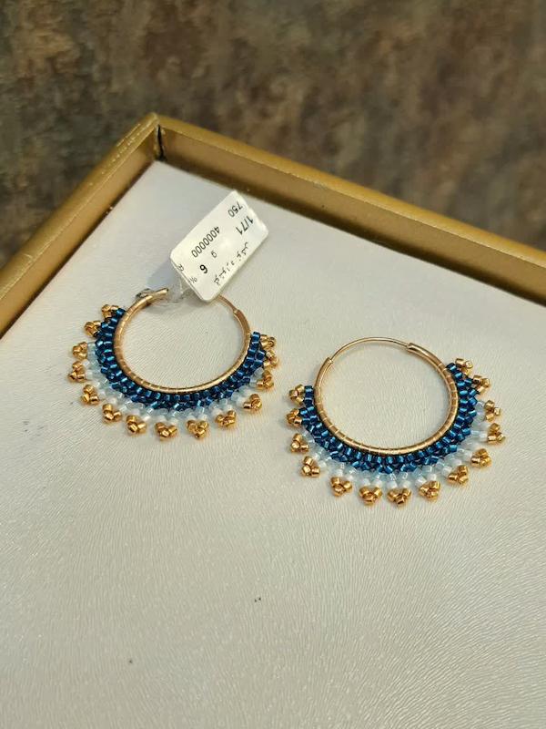 گوشواره زنانه طلا ۱۸ عیار حلقه‌ای آبی گالری انارکی