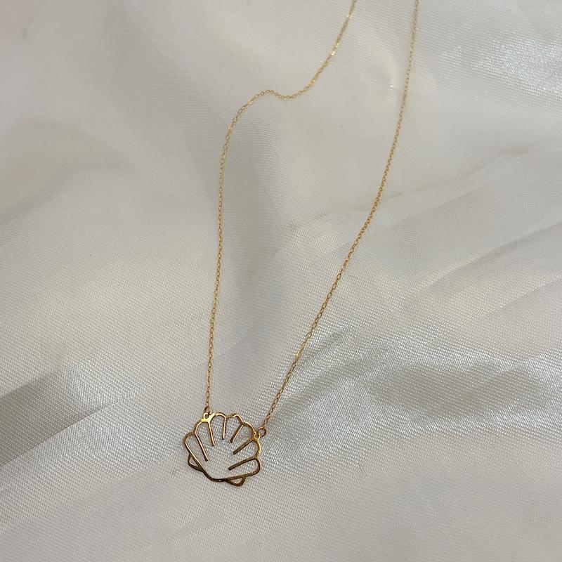 گردنبند طلا ۱۸ عیار گردنبند مینیمال کم اجرت گالری طلای رز