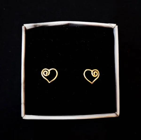 گوشواره زنانه طلا ۱۸ عیار قلب (بدون اجرت) با پشت گوشواره ژله ای گالری طلا دلبرانه