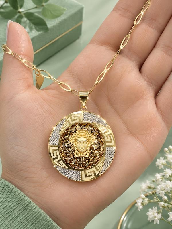 آویز زنانه طلا ۱۸ عیار ورساچه گالری طلای دیافه