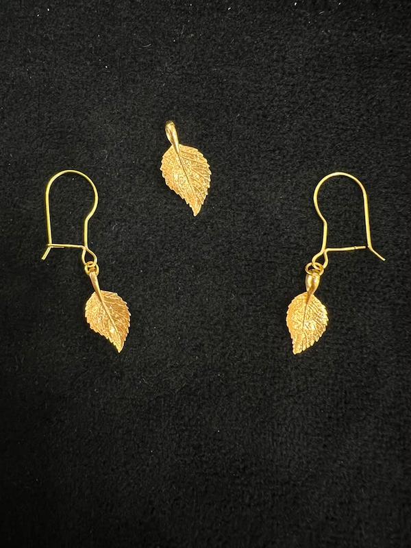 زنانه نیم ست طلا ۱۸ عیار برگ پاییزی گالری طلای فام