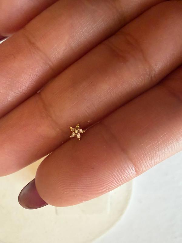 پیرسینگ زنانه طلا ۱۸ عیار پیرسینگ گوش ستاره Matows_gold_gallery